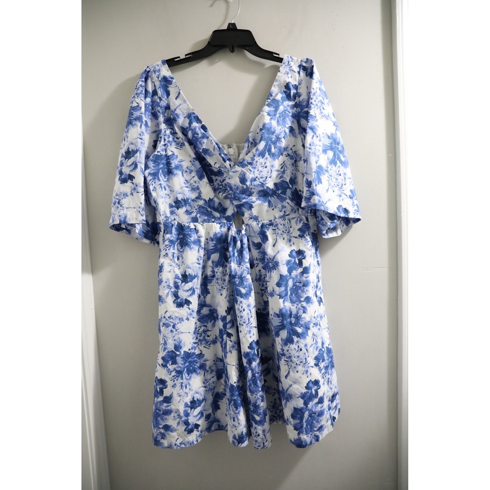 Abercrombie & Fitch Blue White Floral Twist Front Mini Dress Large Tall Flutter